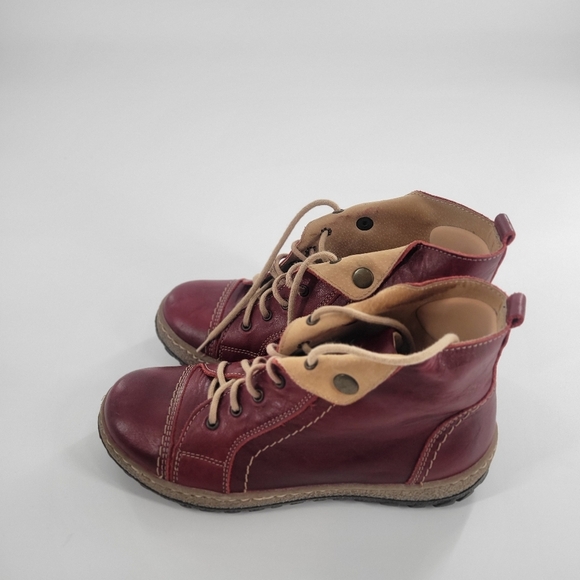 V Italia Women's Burnished Red Leather Ankle Lace Up Walking Boots Size 36 - Picture 1 of 7